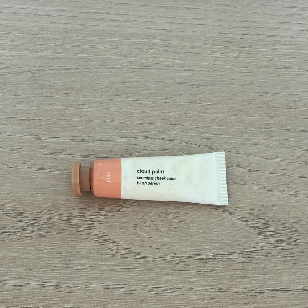 Glossier Cloud Paint in Warm Peach
